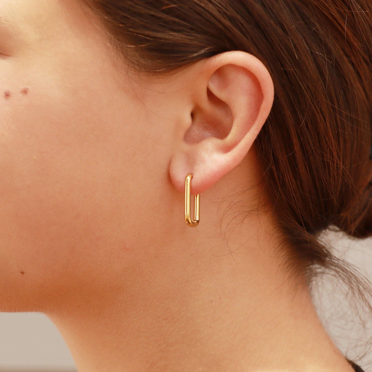 Rounded Rectangle Everyday Huggie Earrings