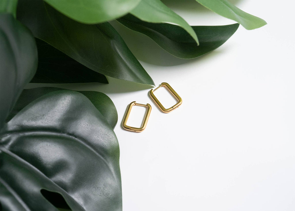 Rounded Rectangle Everyday Huggie Earrings