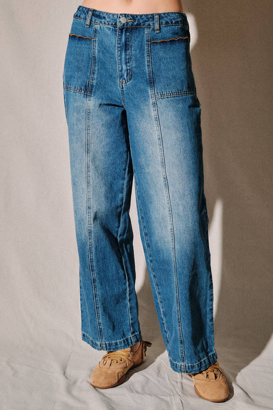Wavy Contrast Scalloped Pocket Jeans
