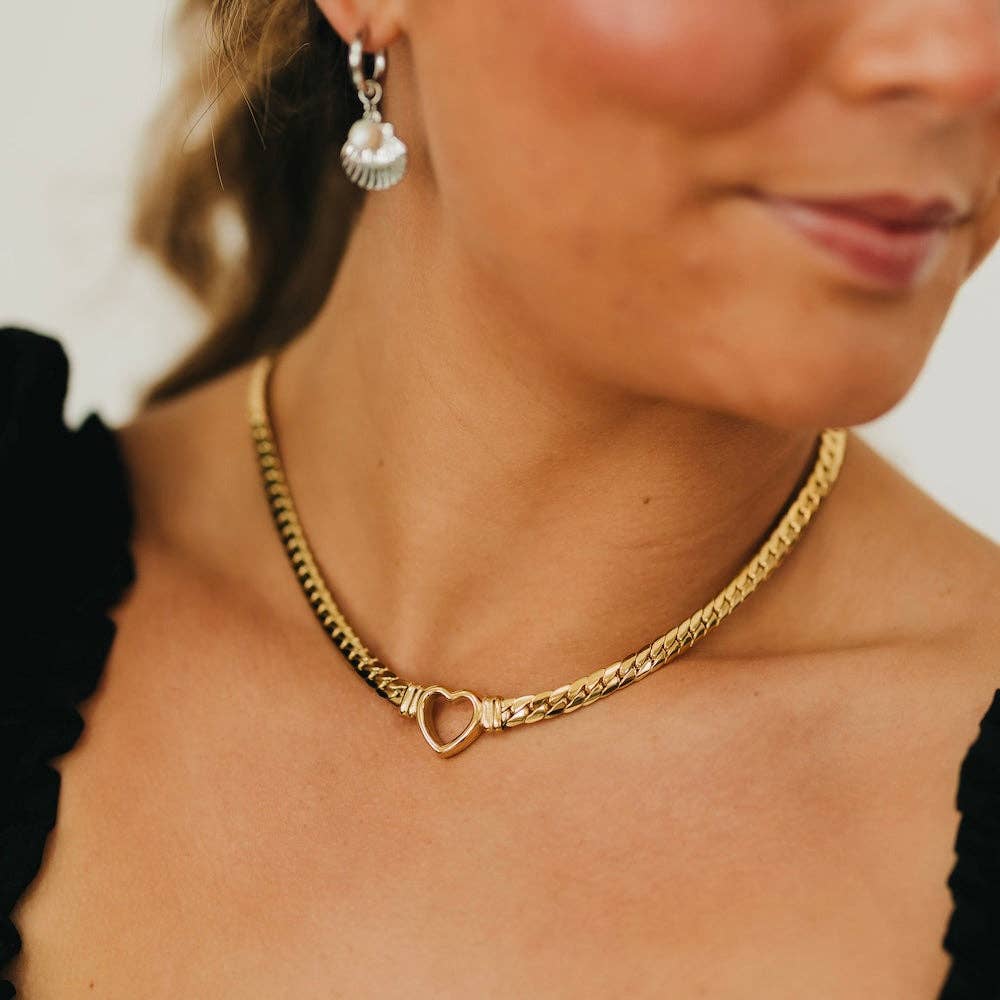 Pretty Simple Gold Helen Heart Necklace
